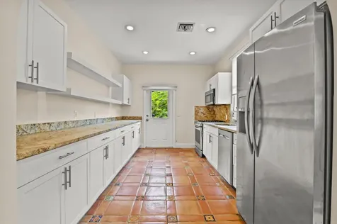 914 30th Court West Palm Beach FL 33407