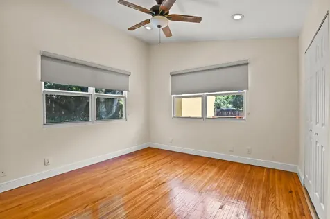 914 30th Court West Palm Beach FL 33407
