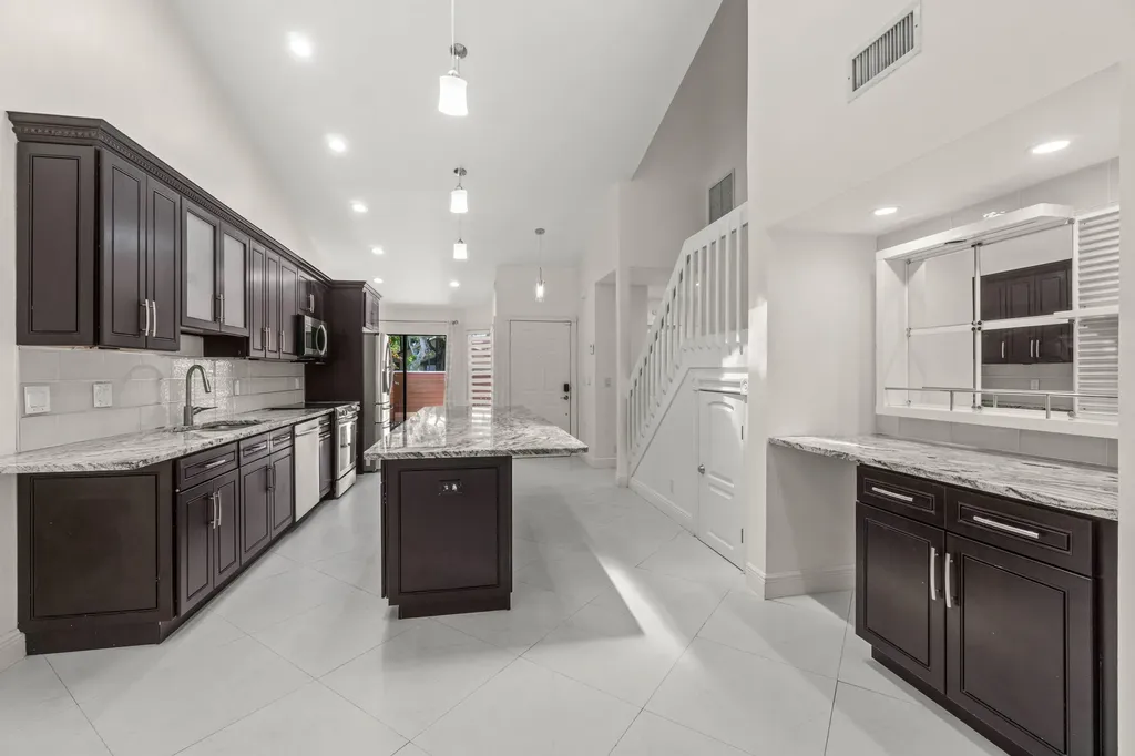 3789 Blue Ridge Road West Palm Beach FL 33406