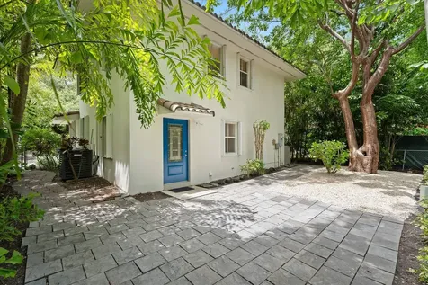 3611 SW 37th Avenue Coconut Grove FL 33133