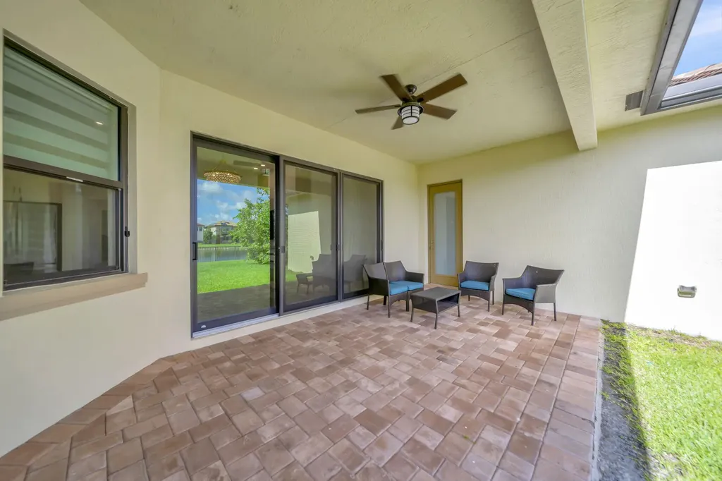 12055 Lake Trail Lane Parkland FL 33076
