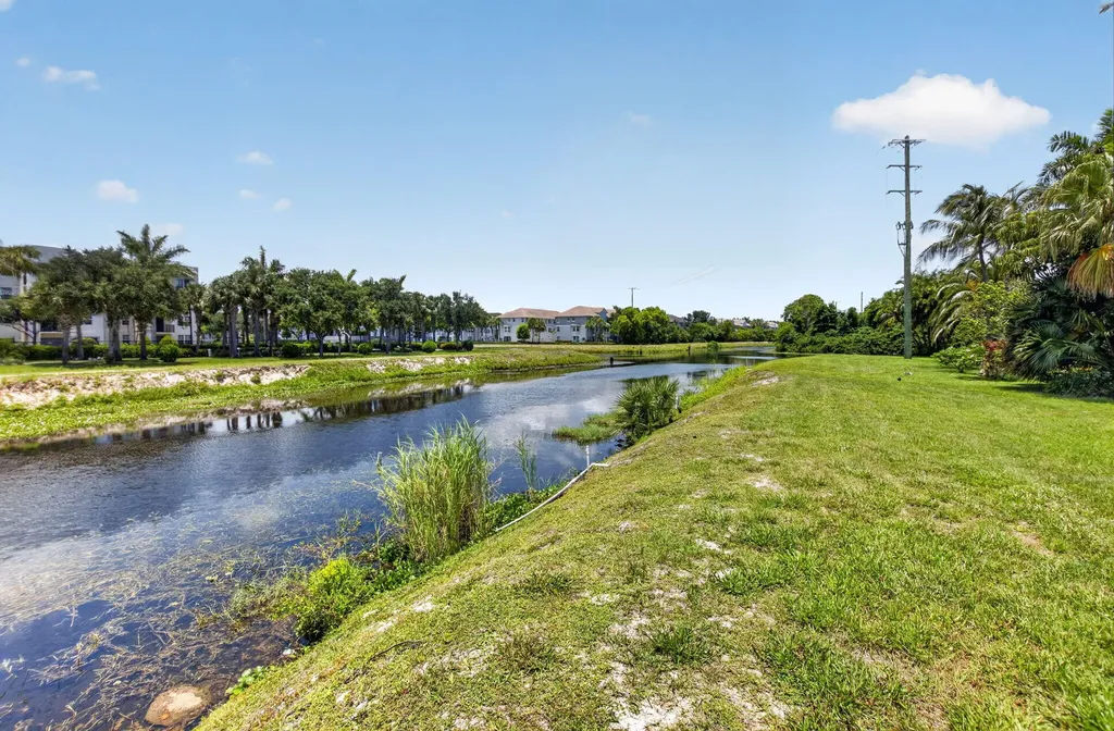 1273 NW 11th Street Boynton Beach FL 33426