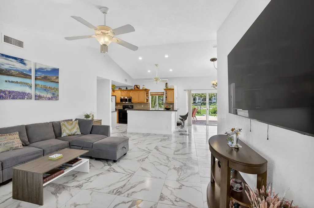 1273 NW 11th Street Boynton Beach FL 33426