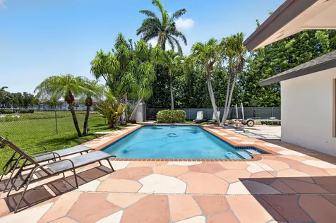 1273 NW 11th Street Boynton Beach FL 33426