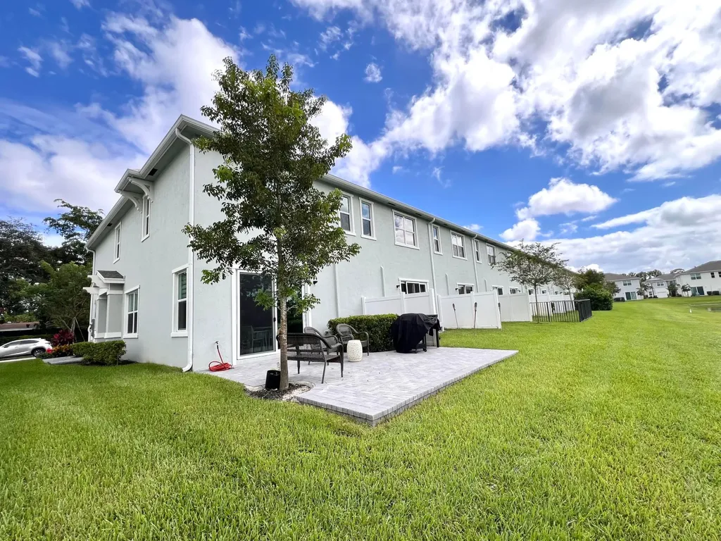 5409 Flannigan Way Lake Worth FL 33463
