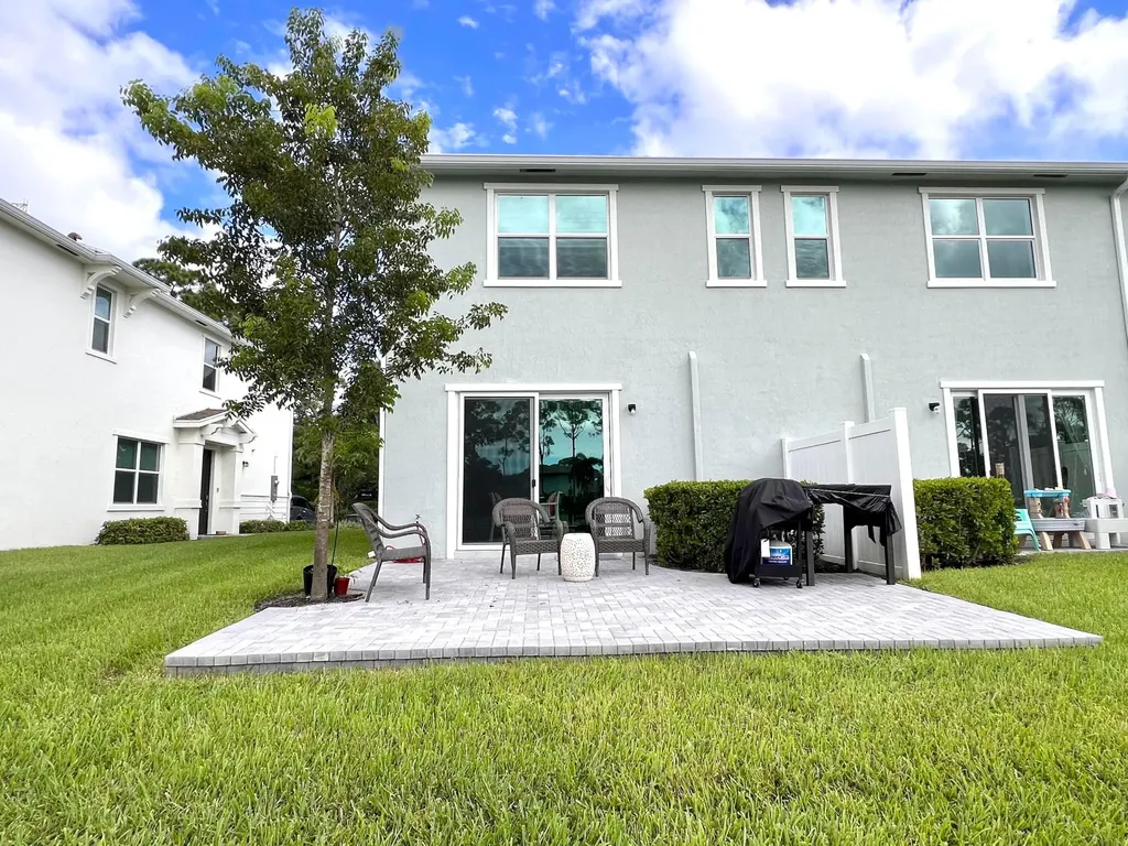 5409 Flannigan Way Lake Worth FL 33463