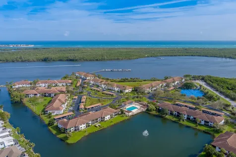 6102 SE Landing Way Stuart FL 34997