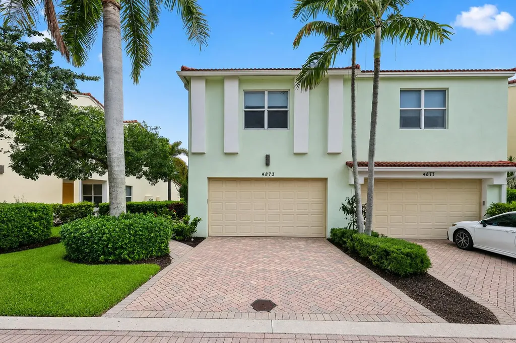 4873 NW 16th Terrace Boca Raton FL 33431