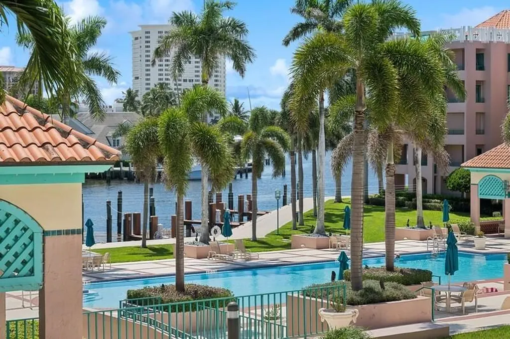 120 SE 5th Avenue Boca Raton FL 33432