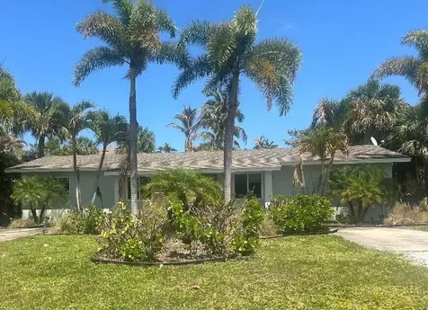 462 Granada Street Fort Pierce FL 34949