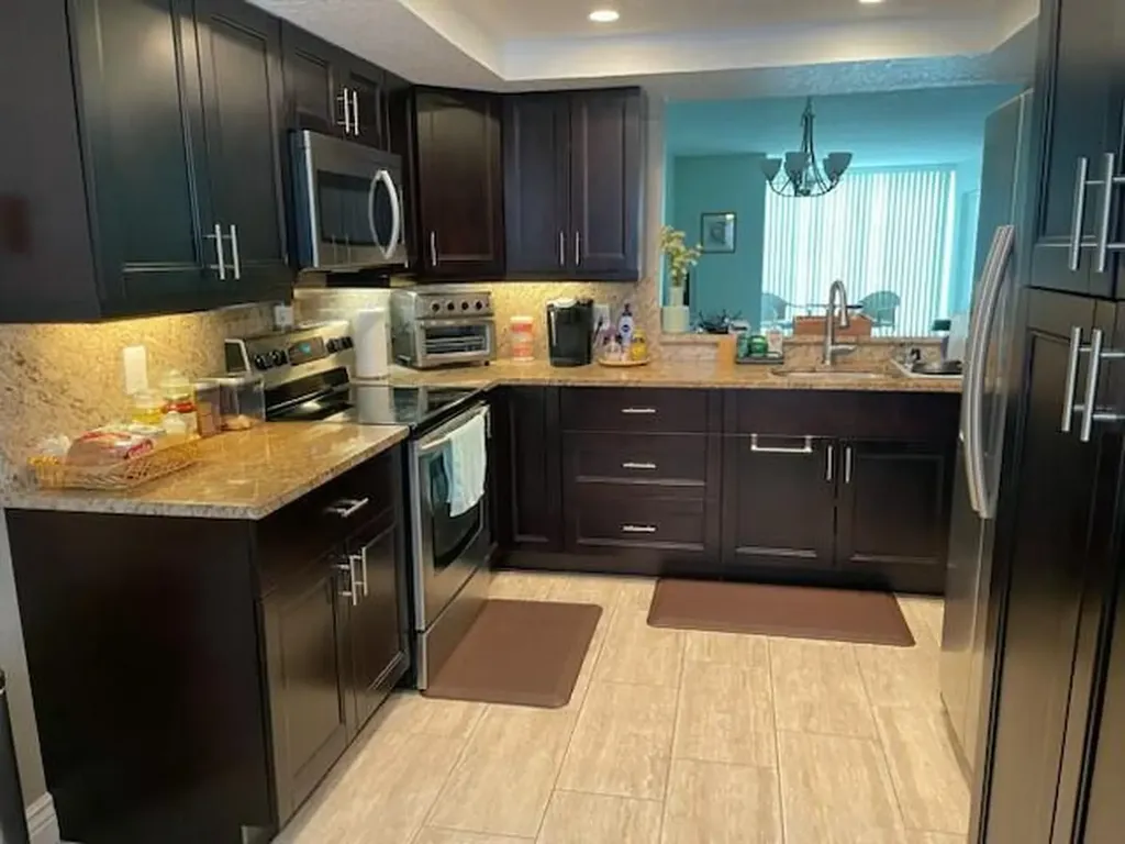 10 Willowbrook Lane Delray Beach FL 33446