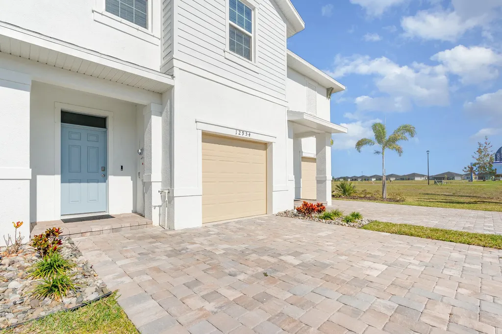 12777 SW Forli Way Port St Lucie FL 34987
