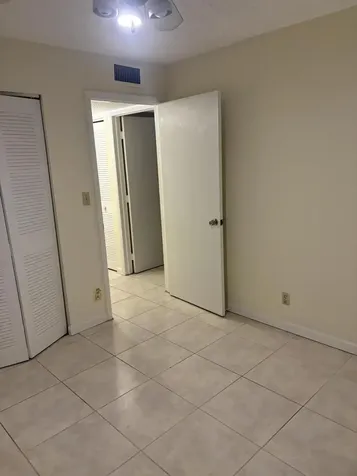 4210 NW 21st Street Lauderhill FL 33313
