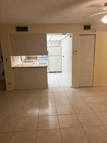 4210 NW 21st Street Lauderhill FL 33313