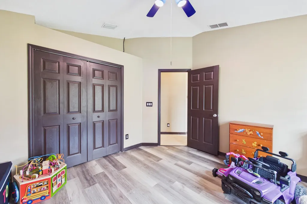567 Mimosa Street SW Palm Bay FL 32908