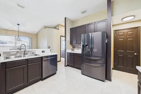 567 Mimosa Street SW Palm Bay FL 32908