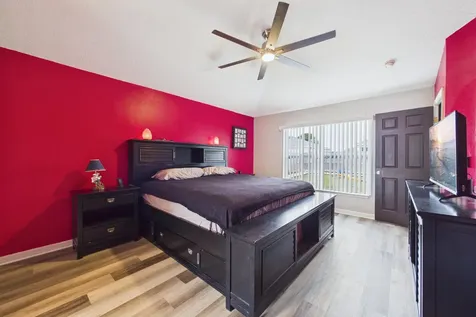 567 Mimosa Street SW Palm Bay FL 32908