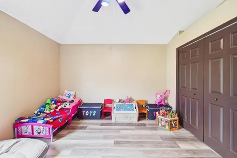 567 Mimosa Street SW Palm Bay FL 32908