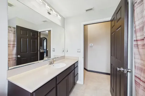 567 Mimosa Street SW Palm Bay FL 32908