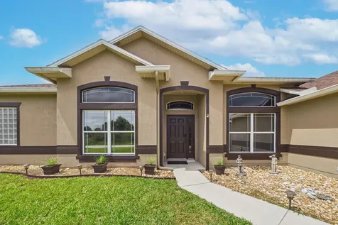 567 Mimosa Street SW Palm Bay FL 32908