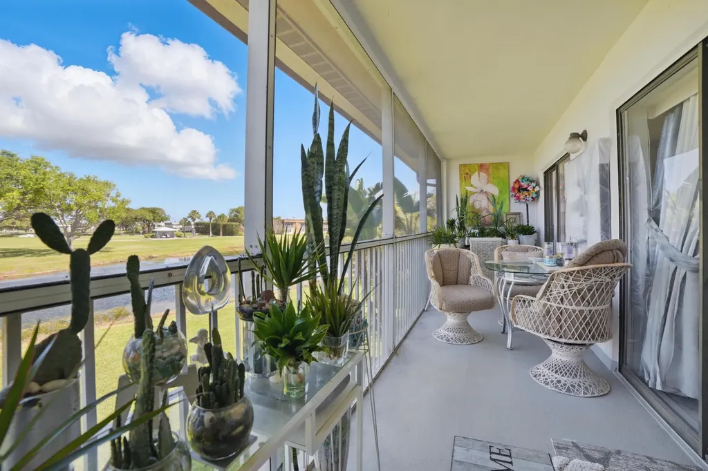 137 Piedmont C Delray Beach FL 33484