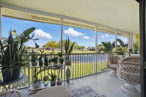 137 Piedmont C Delray Beach FL 33484