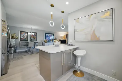 137 Piedmont C Delray Beach FL 33484