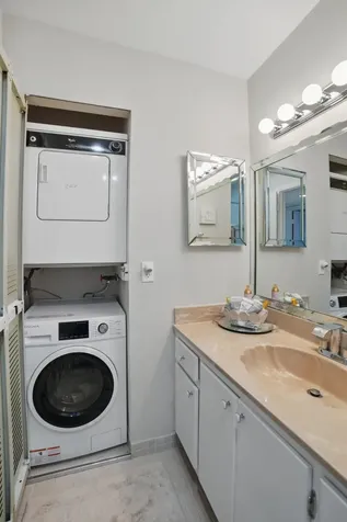 137 Piedmont C Delray Beach FL 33484