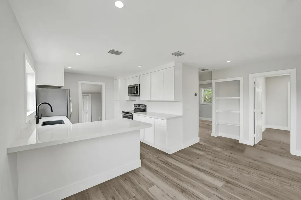 5601 SW 36th Court Davie FL 33314