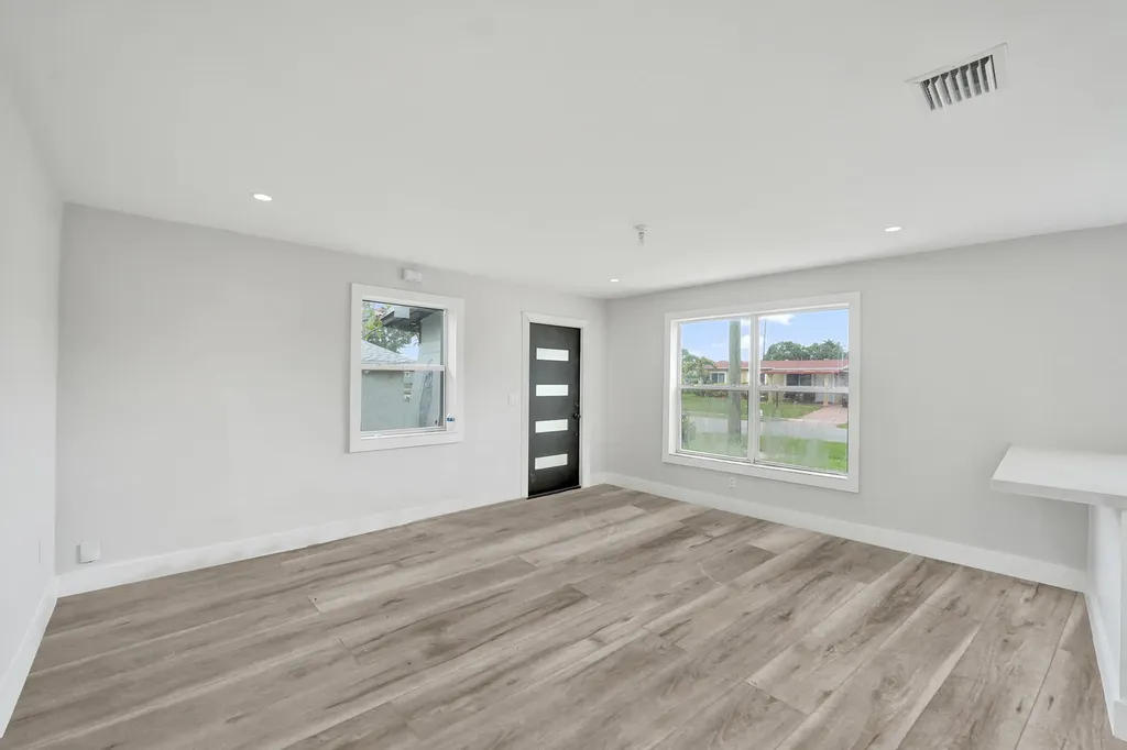 5601 SW 36th Court Davie FL 33314