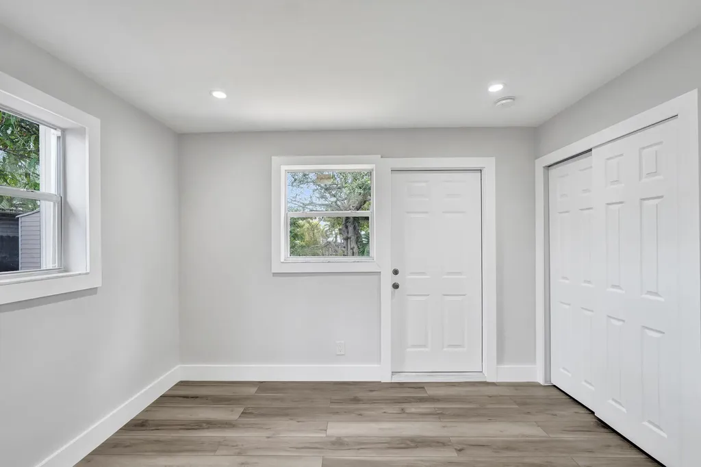 5601 SW 36th Court Davie FL 33314