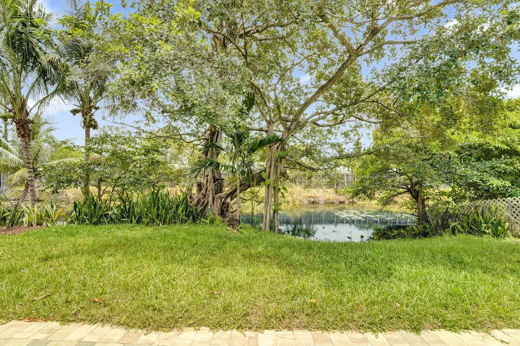 5601 SW 36th Court Davie FL 33314