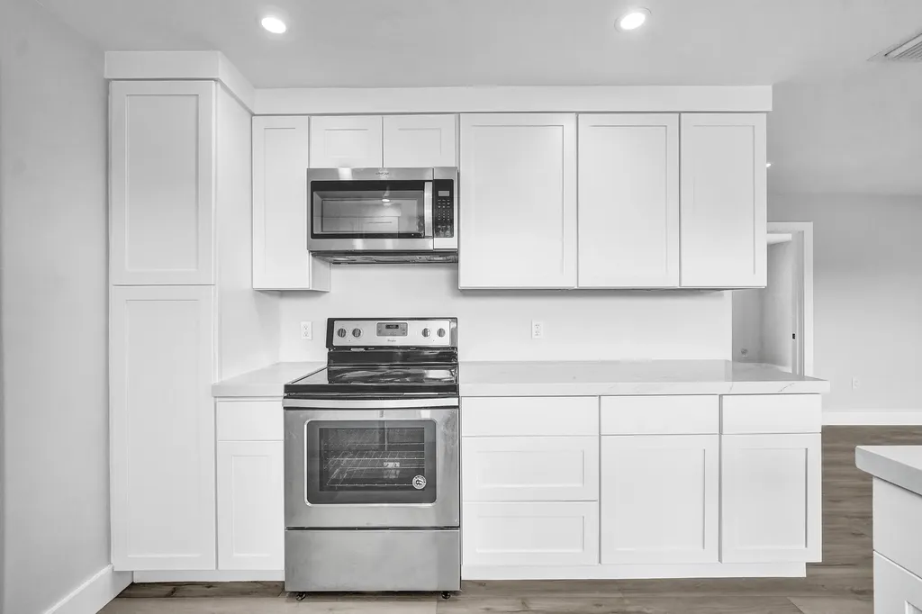 5601 SW 36th Court Davie FL 33314