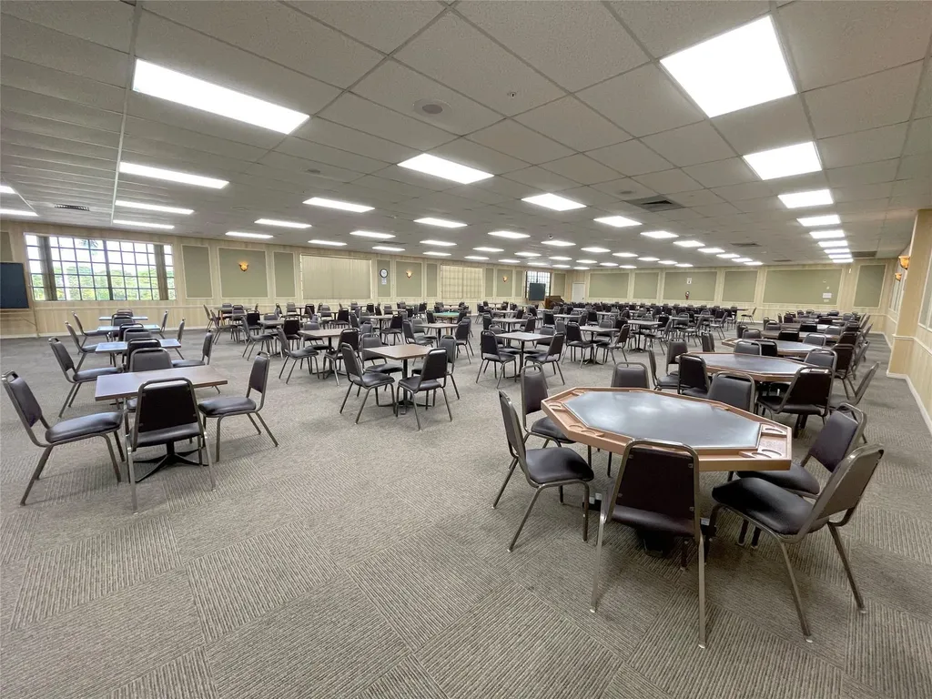 32 Fanshaw A Boca Raton FL 33434