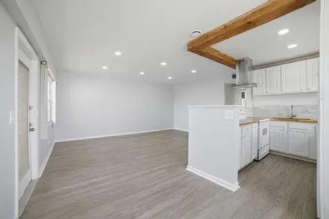 32 Fanshaw A Boca Raton FL 33434