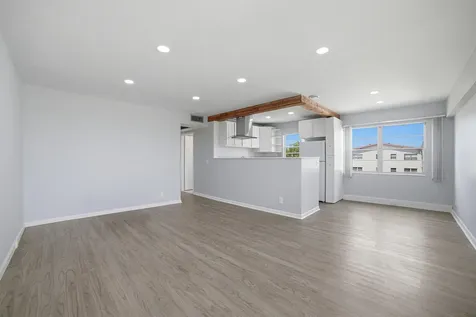 32 Fanshaw A Boca Raton FL 33434