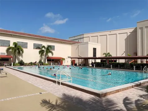 32 Fanshaw A Boca Raton FL 33434