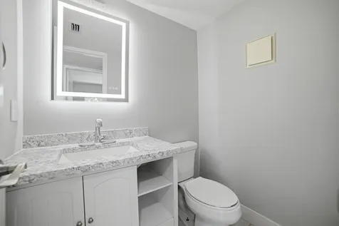 32 Fanshaw A Boca Raton FL 33434