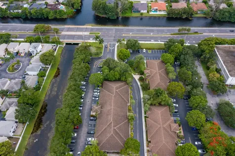 102 NW 100th Avenue Plantation FL