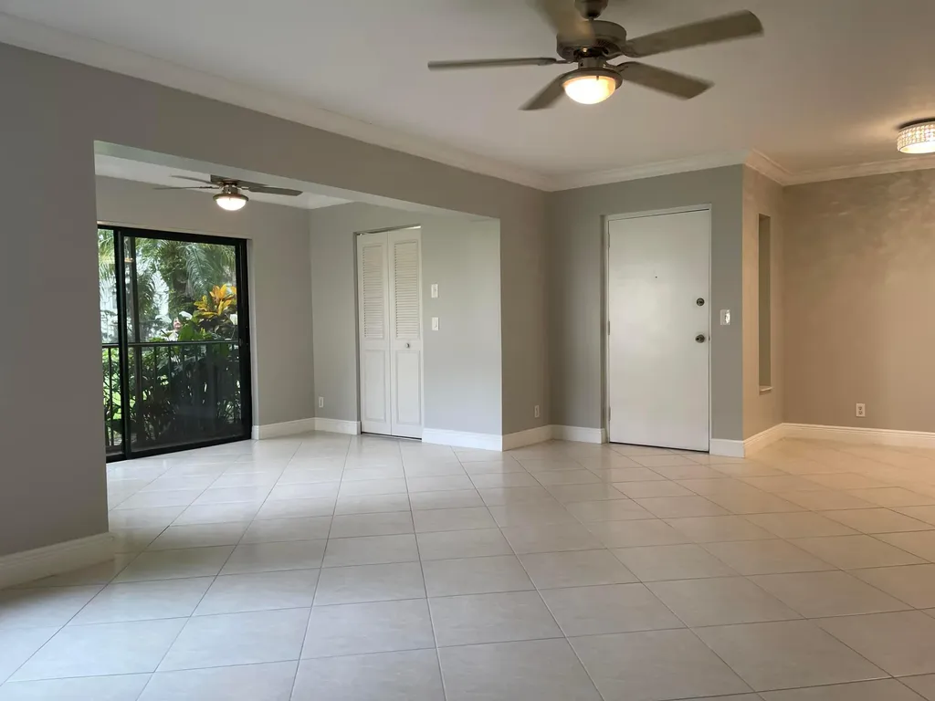 4857 Sable Pine Circle West Palm Beach FL 33417