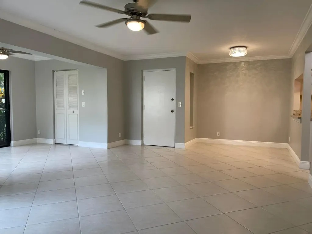 4857 Sable Pine Circle West Palm Beach FL 33417
