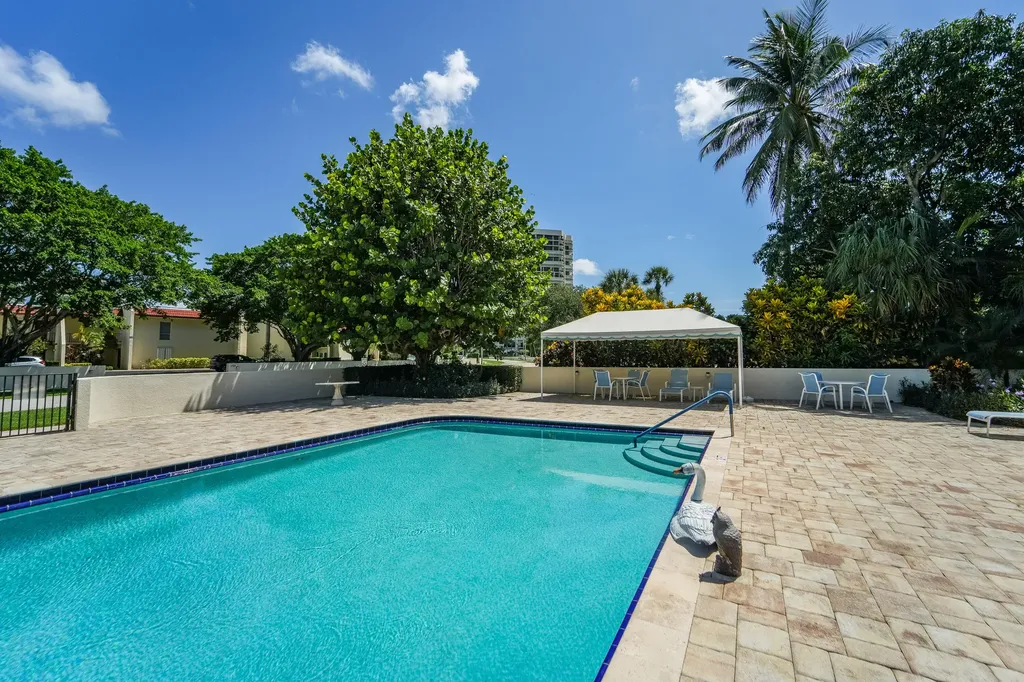 1700 Presidential Way West Palm Beach FL 33401