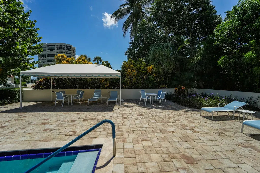 1700 Presidential Way West Palm Beach FL 33401