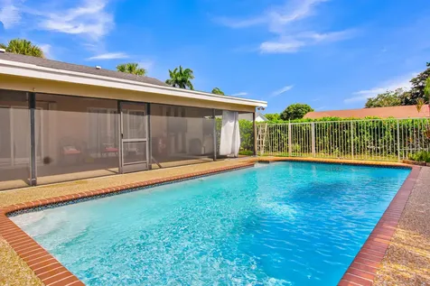 18375 104th Terrace S Boca Raton FL 33498