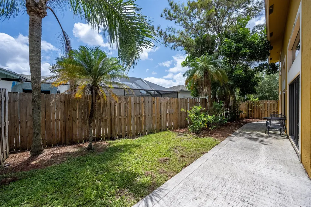 13745 Yarmouth Drive Wellington FL 33414