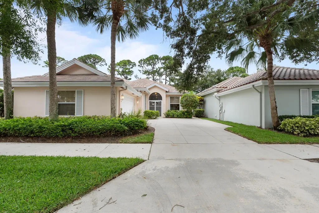 186 S Hampton Drive Jupiter FL 33458