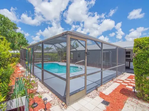 7503 Kenwood Road Fort Pierce FL 34951