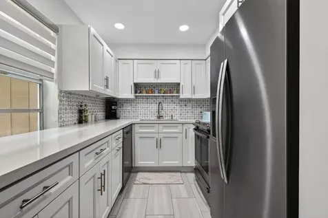181 Piedmont D Delray Beach FL 33484