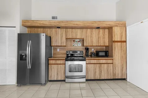 400 SW 113th Terrace Pembroke Pines FL 33025