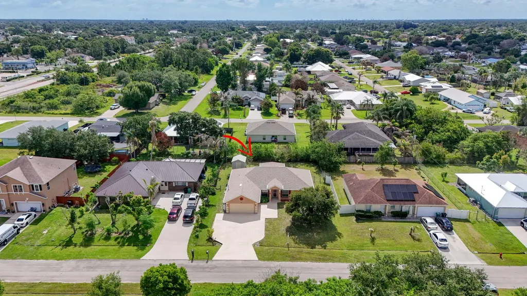 441 SW Doreen Street Port St Lucie FL 34983